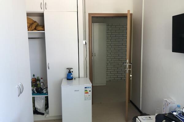 Napustila karantin bez rezultata testa