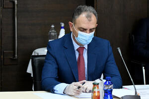 HRA and IA: Minister of Health to provide citizens with the right to public...