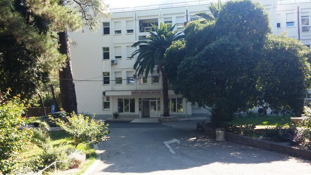 Bolnica Kotor