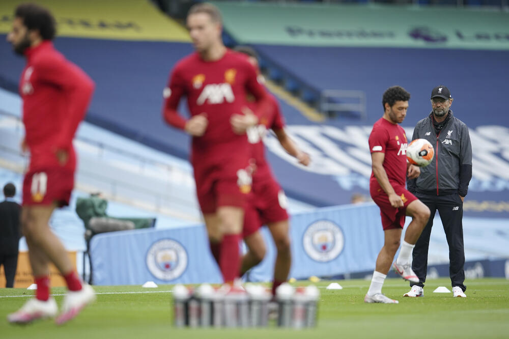 Zagrijavanje igrača Liverpula na "Etihadu", Foto: Beta/AP