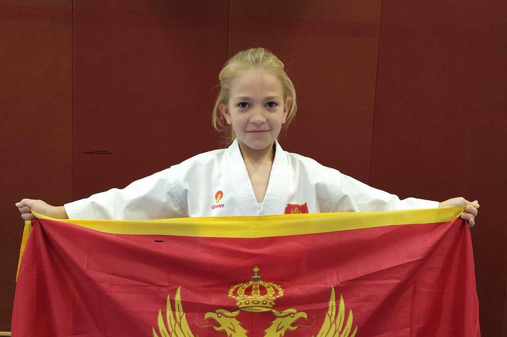 Neda vodi i na svjetskoj rang lsiti u sajber karateu do 10 godina, Foto: KK Potoci