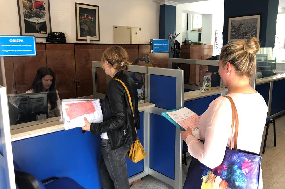 Građanski biro u Herceg Novom, Foto: Opština Herceg Novi