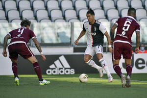 Juve se igrao sa Torinom, Ronaldo razbio maler