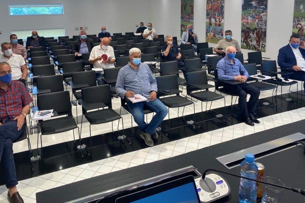 Sa sjednice IO FSCG, Foto: FSCG