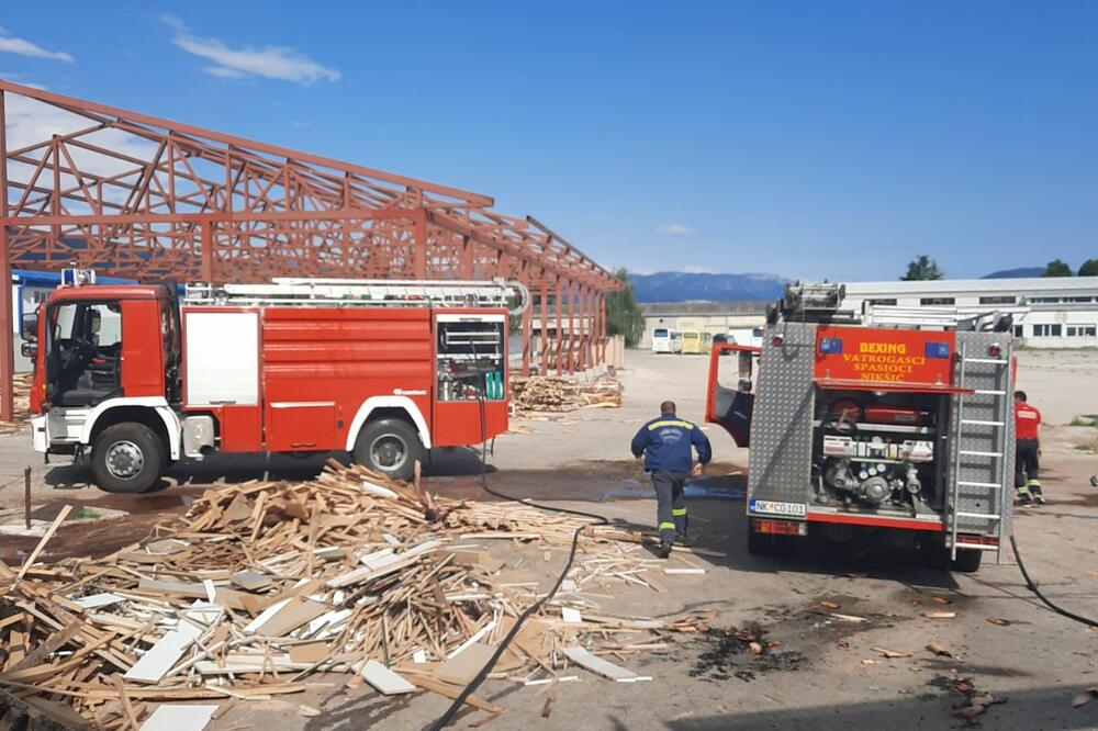 Sa mjesta požara, Foto: Služba zaštite i spasavanja