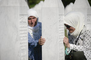 U Potočarima se obilježava 25. godišnjica genocida u Srebrenici