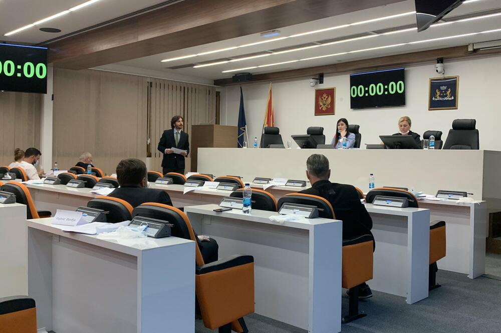 Detalj iz SO Budva, Foto: Vuk Lajović