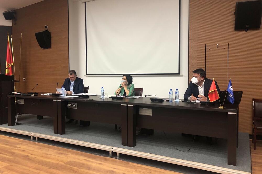 Gvozdenović, Laličić i Nenezić, Foto: DPS