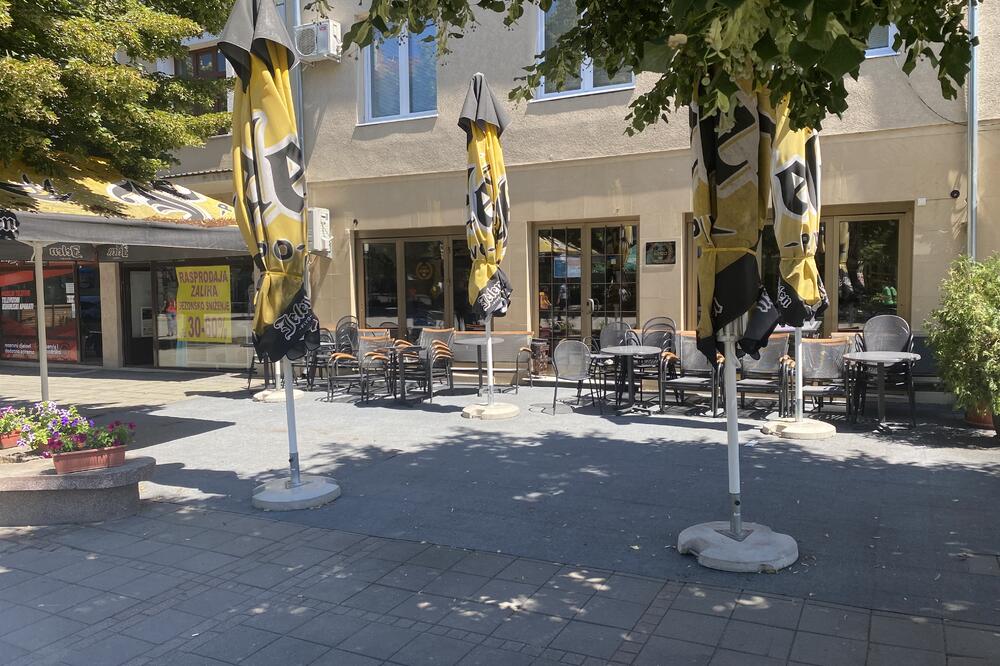 Lokali zatvoreni, vlasnici i zaposleni u problemu, Foto: Tufik Softić