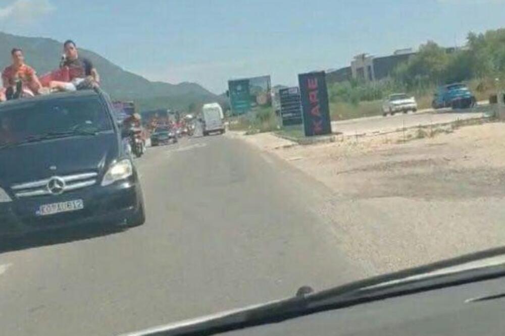 Sa snimka, Foto: Printscreen