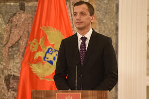 Bošković: SPC je politički pokret koji i treba Crnu Goru da vrati...