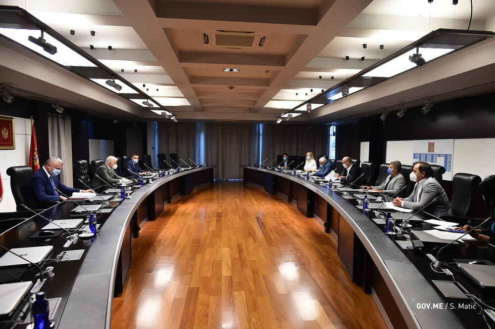 Obećanje da ne bude predizborna prevara: Sa jučerašnjeg sastanka, Foto: Vlada Crne Gore