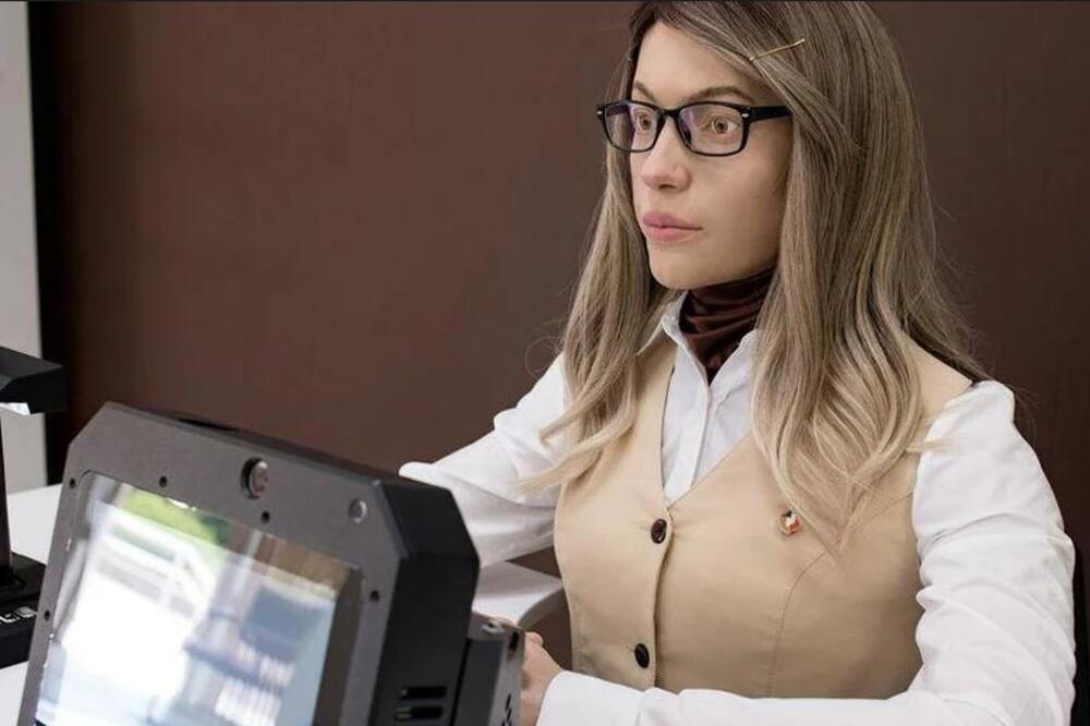 Žena robot, Foto: Twiter