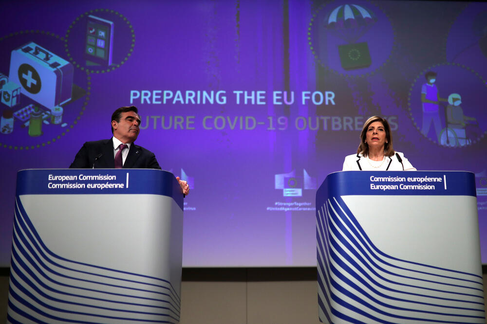 Članice EU da se saberu i pripreme za drugi talas: Šinas i Stela Kirijakides -, Foto: AP