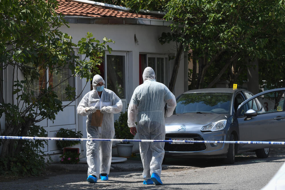 Uviđaj nakon ubistva Klikovca, Foto: Savo Prelević