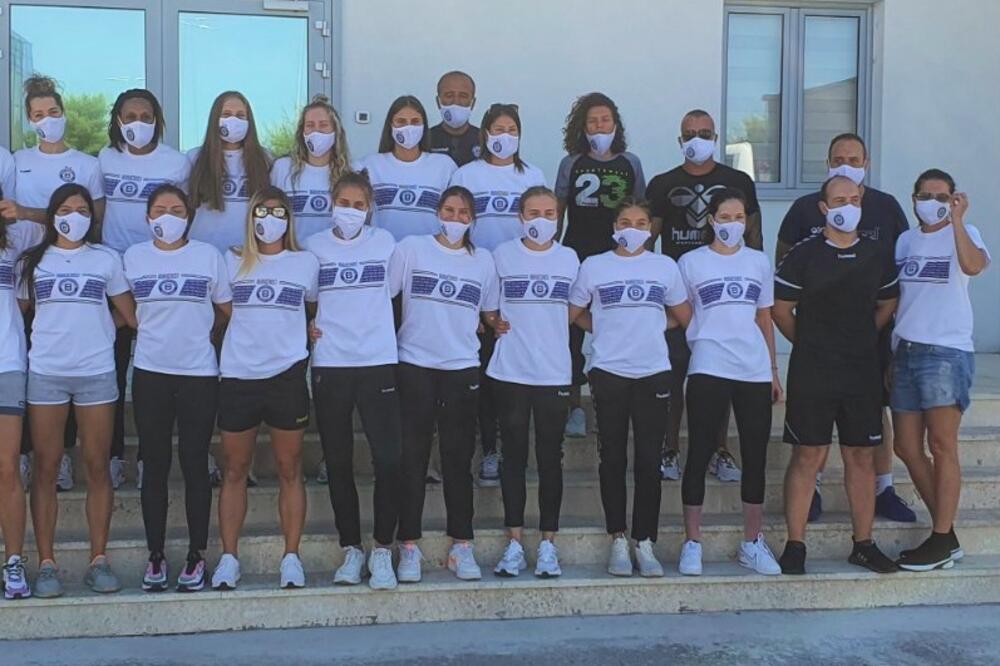 Rukometašice Budućnosti pred put u Kolašin, Foto: ŽRK Budućnost