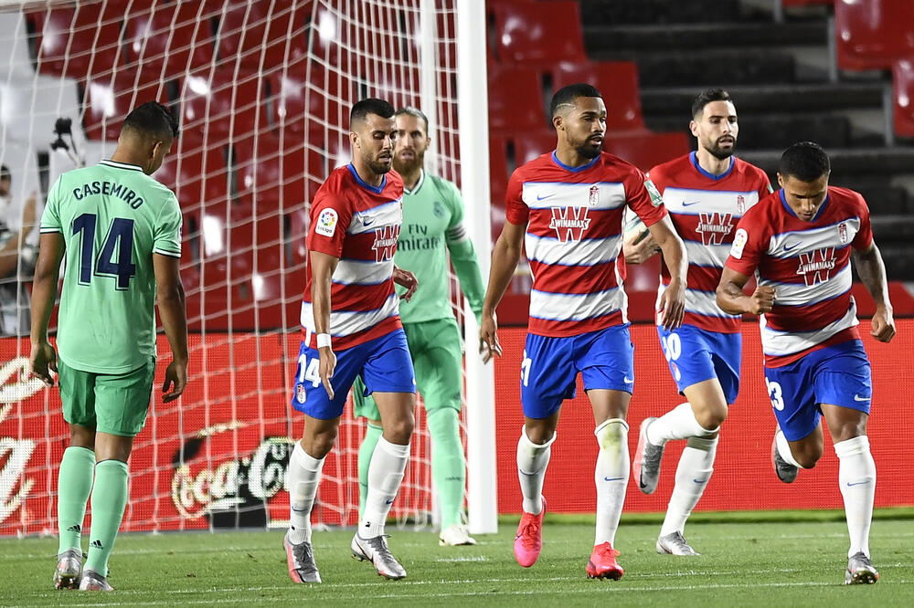 Pred njima je tresao i šampion: igrači Granade slave gol protiv Reala, Foto: AP