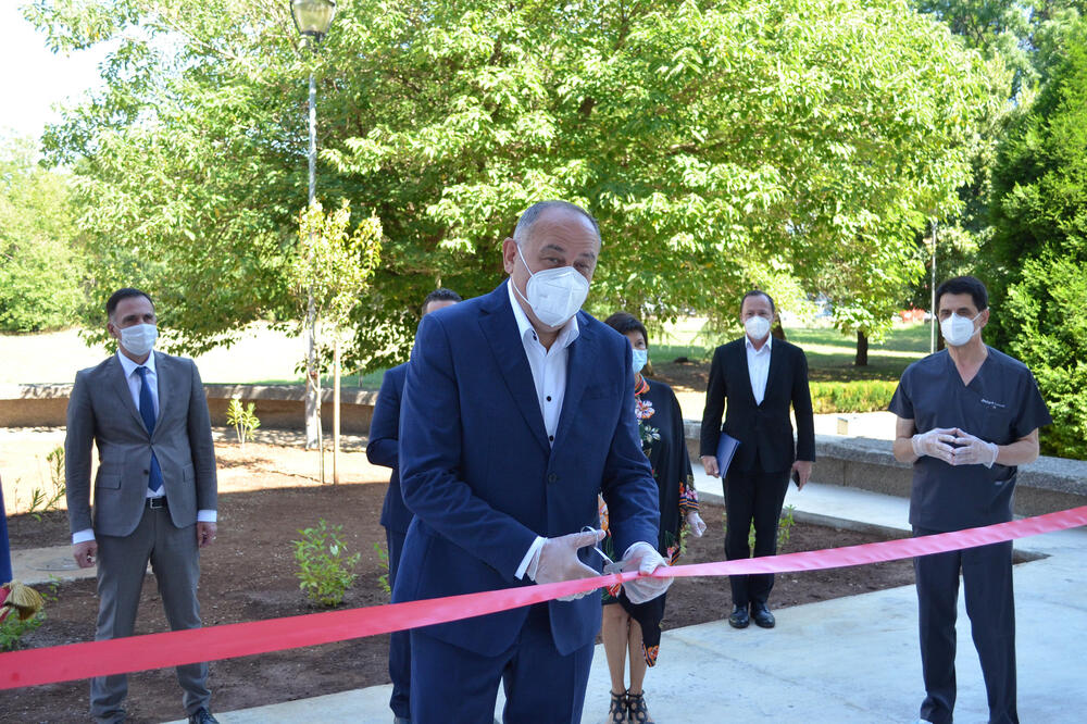 Milutin Simović sa čelne pozicije u NKT-u vodi kampanju za DPS (arhiva), Foto: Vlada Crne Gore