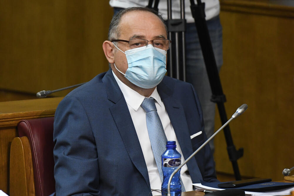 Simović danas u parlamentu, Foto: Savo Prelević