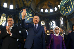 Turska imenovala tri imama za Aja Sofiju