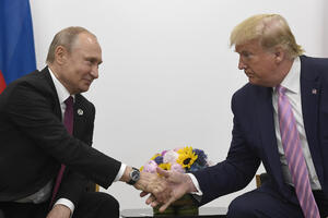Putin i Tramp razgovarali telefonom o kontroli naoružanja