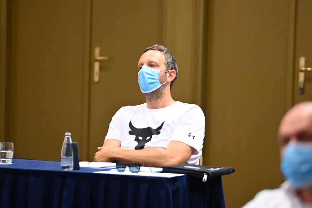 Milan Marković na Skupštini OSCG, Foto: OSCG