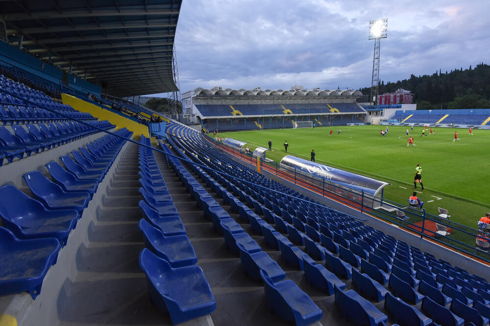 Utakmice će se igrati pred praznim tribinama, Foto: Savo Prelević