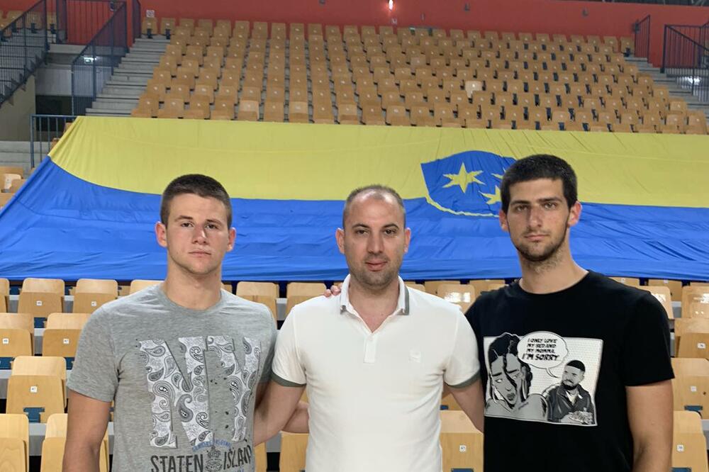 Čepić i Draga[ević sa agentom Pavićevićem, Foto: Privatna arhiva