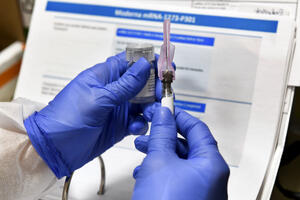 Farmaceutska firma Moderna planira da prodaje vakcinu za koronu za...