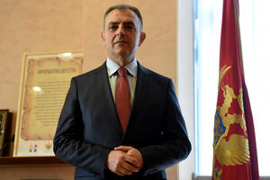 ASK: Hrapović nije prijavio sve prihode svoje porodice