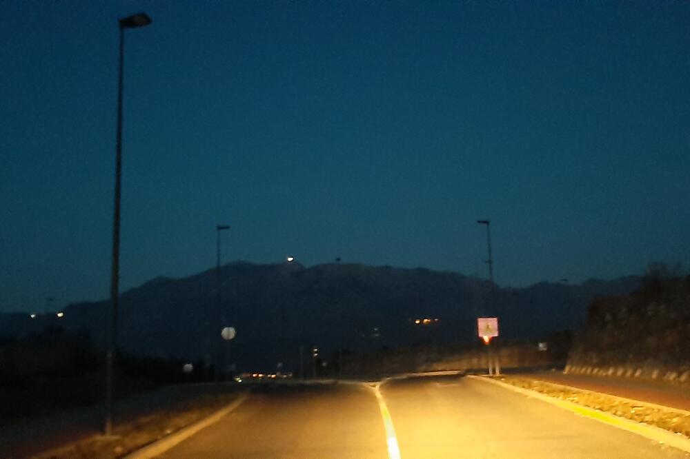 Kružni tok kod Đuraševića u potpunom mraku, Foto: Siniša Luković