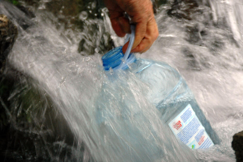 Izvor Mosor u Doljanima (ilustracija), Foto: Bors Pejović