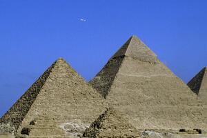 Egipat i Ilon Mask: Ministarka poručila biznismenu - piramide nisu...