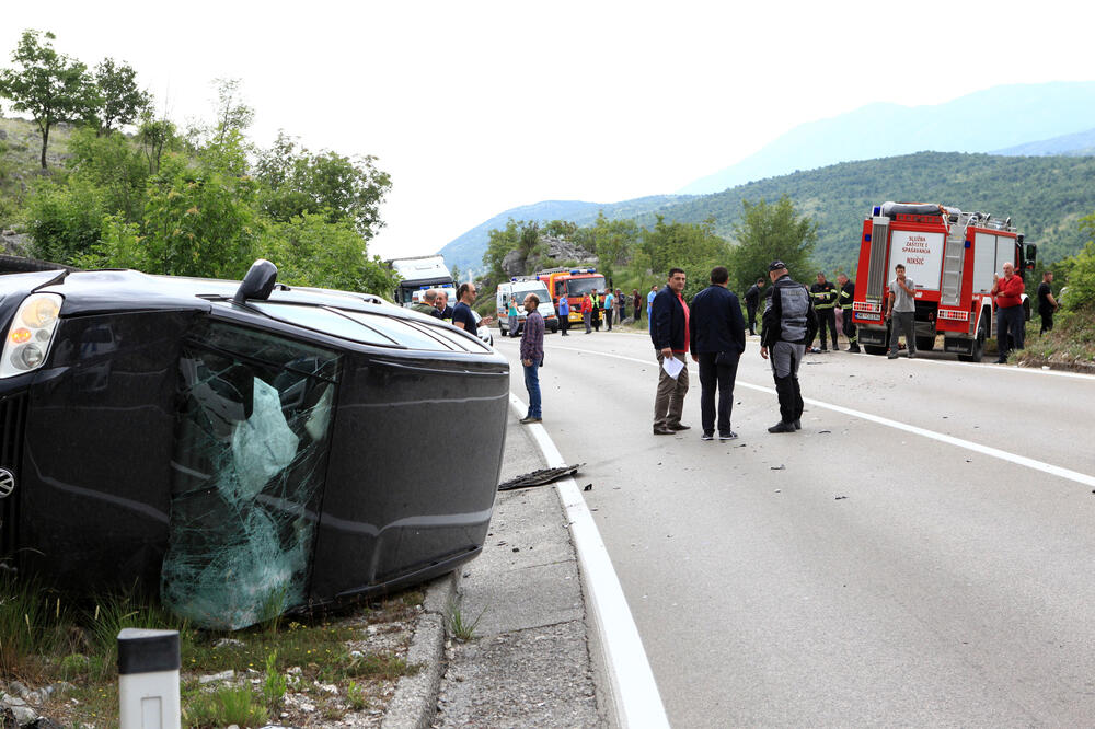 Uviđaj nakon saobraćajne nesreće, Foto: Luka Zeković