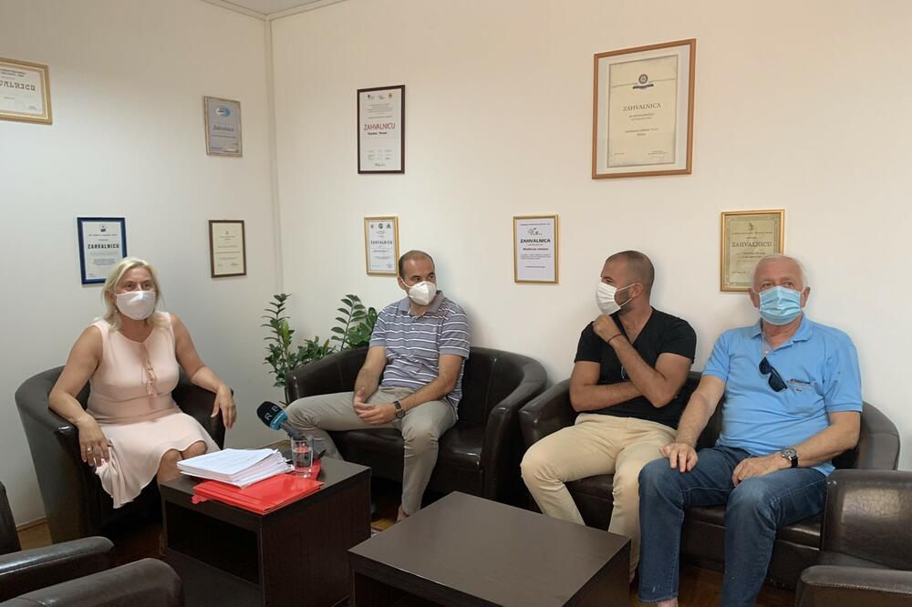 Članovi starog odbora Mediteran reklama, Foto: Vuk Lajović