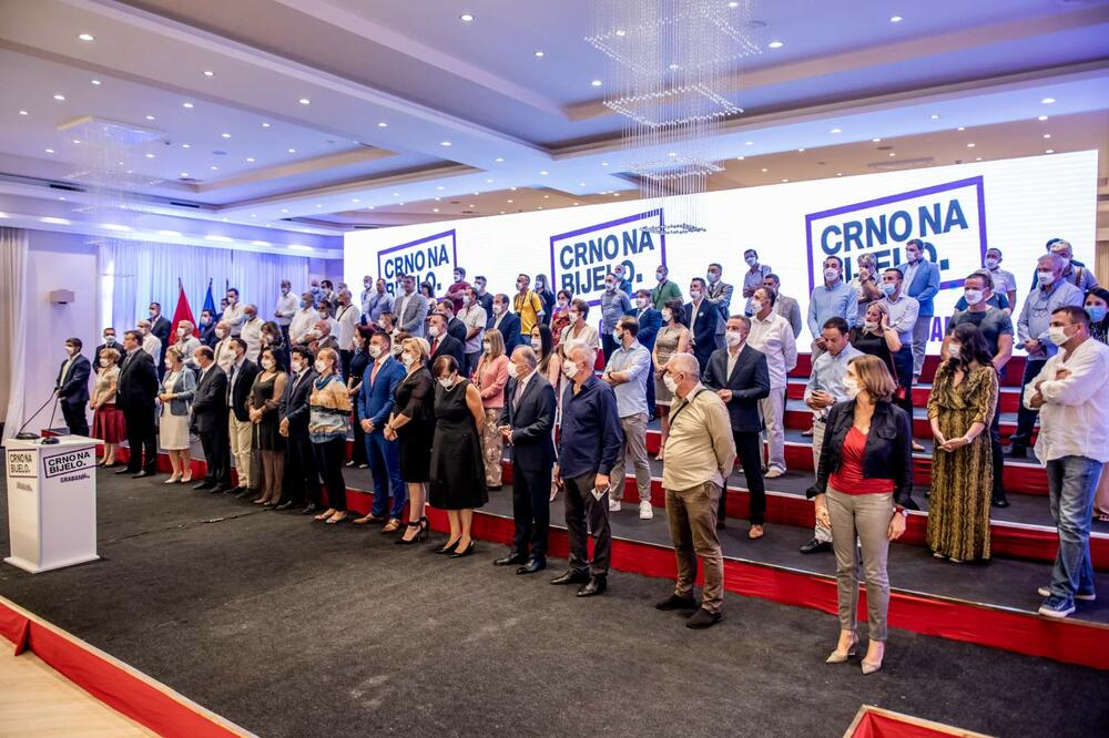 Foto: Crno na bijelo