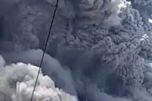 Erupcija vulkana Sinabung u Indoneziji