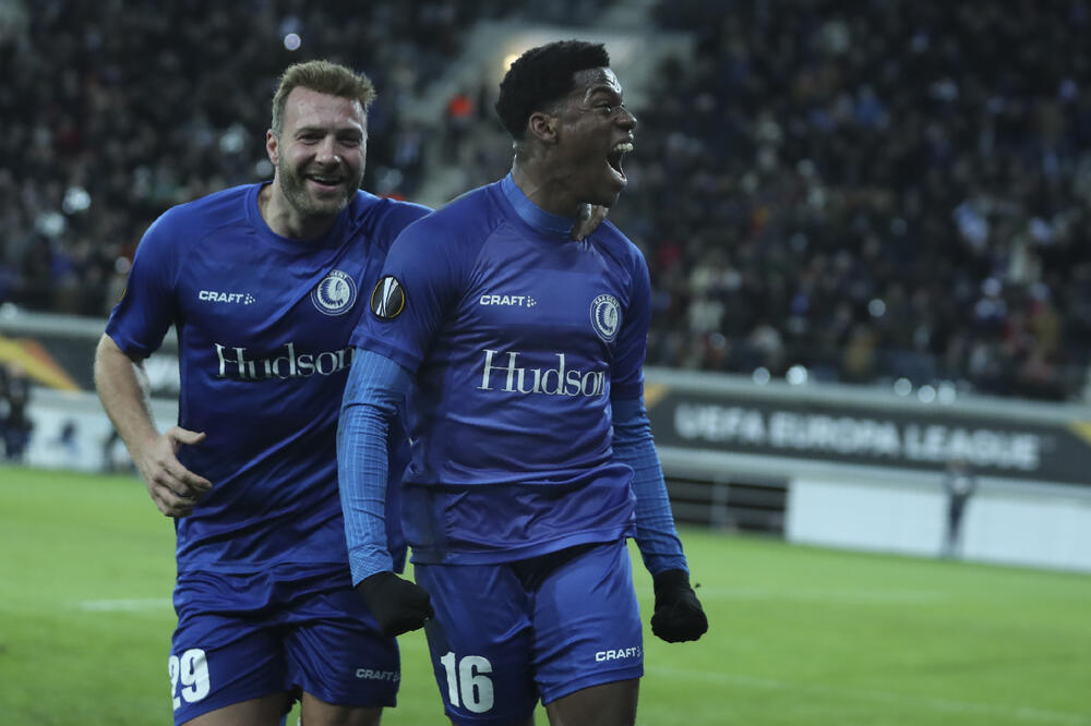 Džonatan Dejvid slavi gol protiv Rome u Ligi Evrope, Foto: Beta/AP