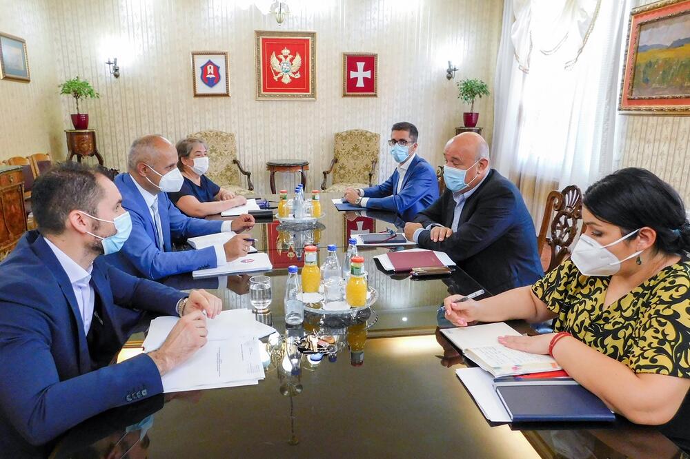 Sa sastanka, Foto: Prijestonica Cetinje