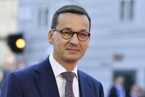 Poljski premijer ignoriše samit u Budimpešti zbog spora sa Češkom...