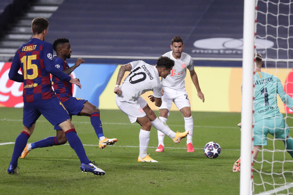 Kutinjo postiže gol, Foto: AP