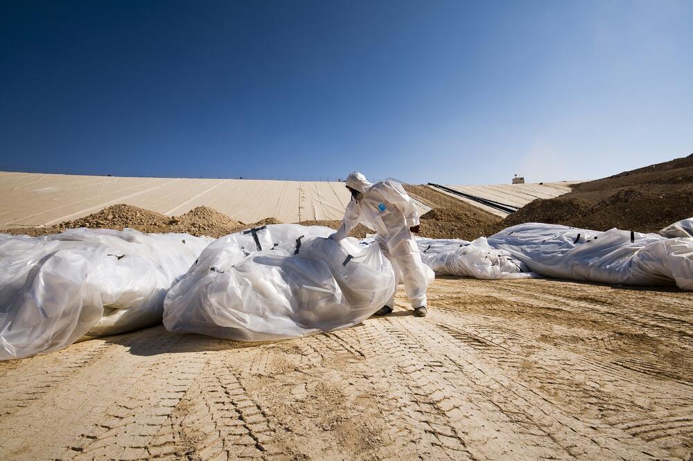 Uklanjanje azbesta (ilustracija), Foto: Shutterstock