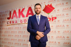 Vujović: "Ekspertska Vlada" postavlja nove standarde u...