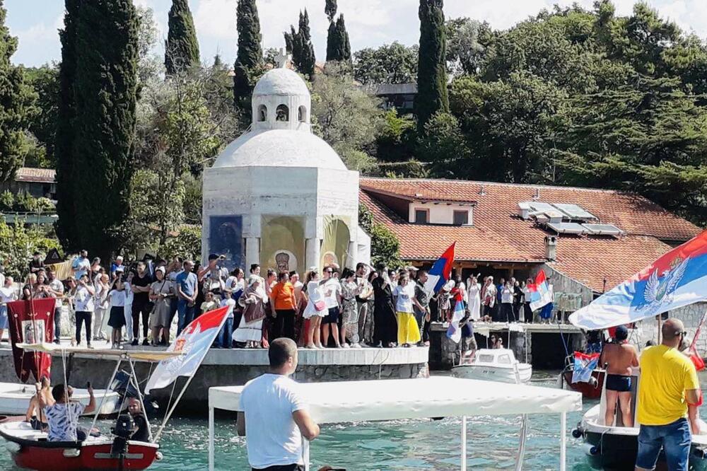 Sa litije na moru, Foto: Siniša Luković