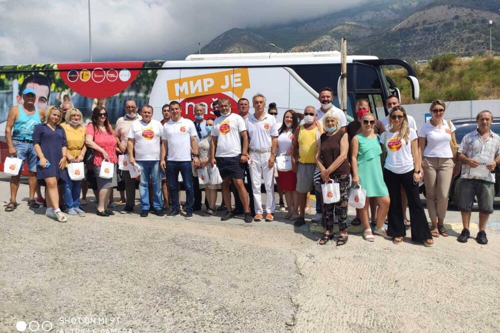 Foto: Mir je naša nacija