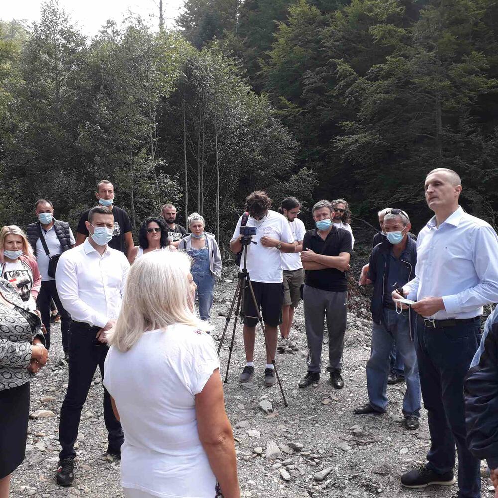 <p>Predsjednik MZ Kraljske Bare Milovan Labović ponovio je da je većina mještana odlučna u namjeri da spriječe dalje radove</p>