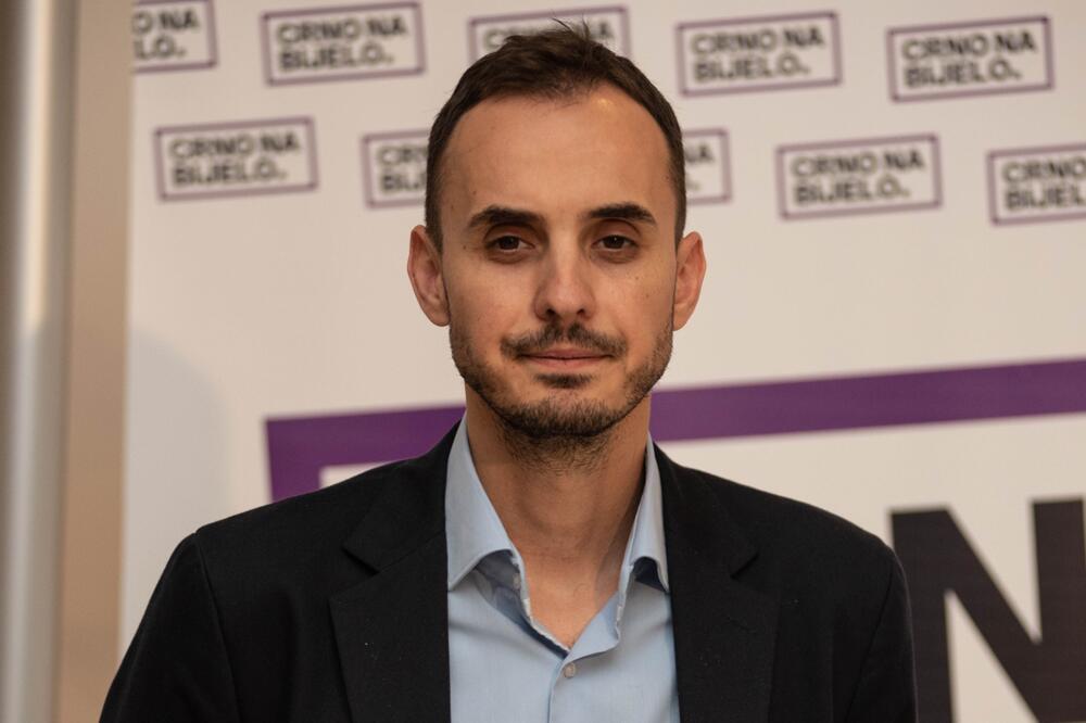 Konatar, Foto: Koalicija Crno na bijelo