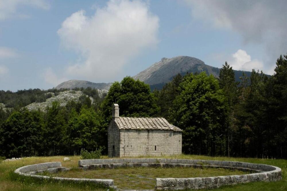 Crkva na Ivanovim koritima, Foto: Mitropolija.com