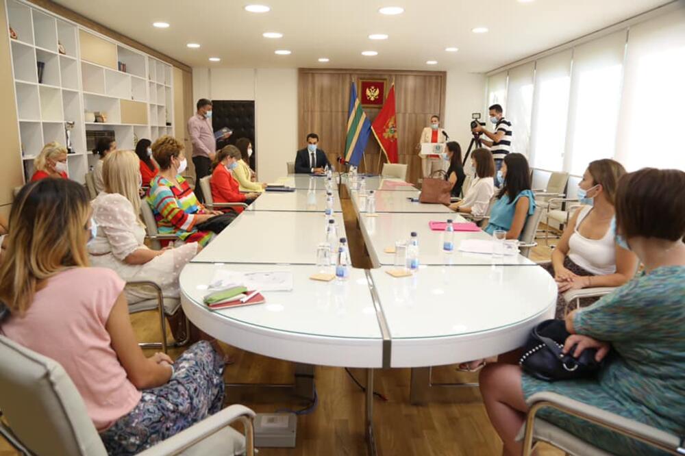 Sa sastanka sa preduzetnicama, Foto: Opština Bar