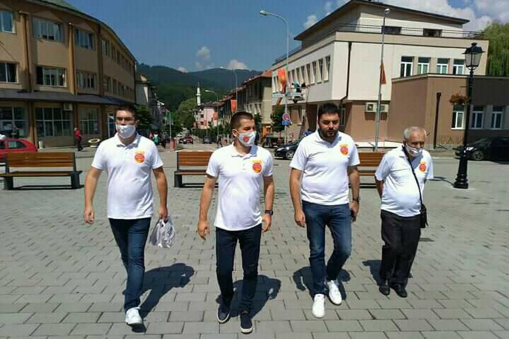 Predstavnici koalicije "Mir je naša nacija" u Pljevljima, Foto: Koalicija Mir je naša nacija